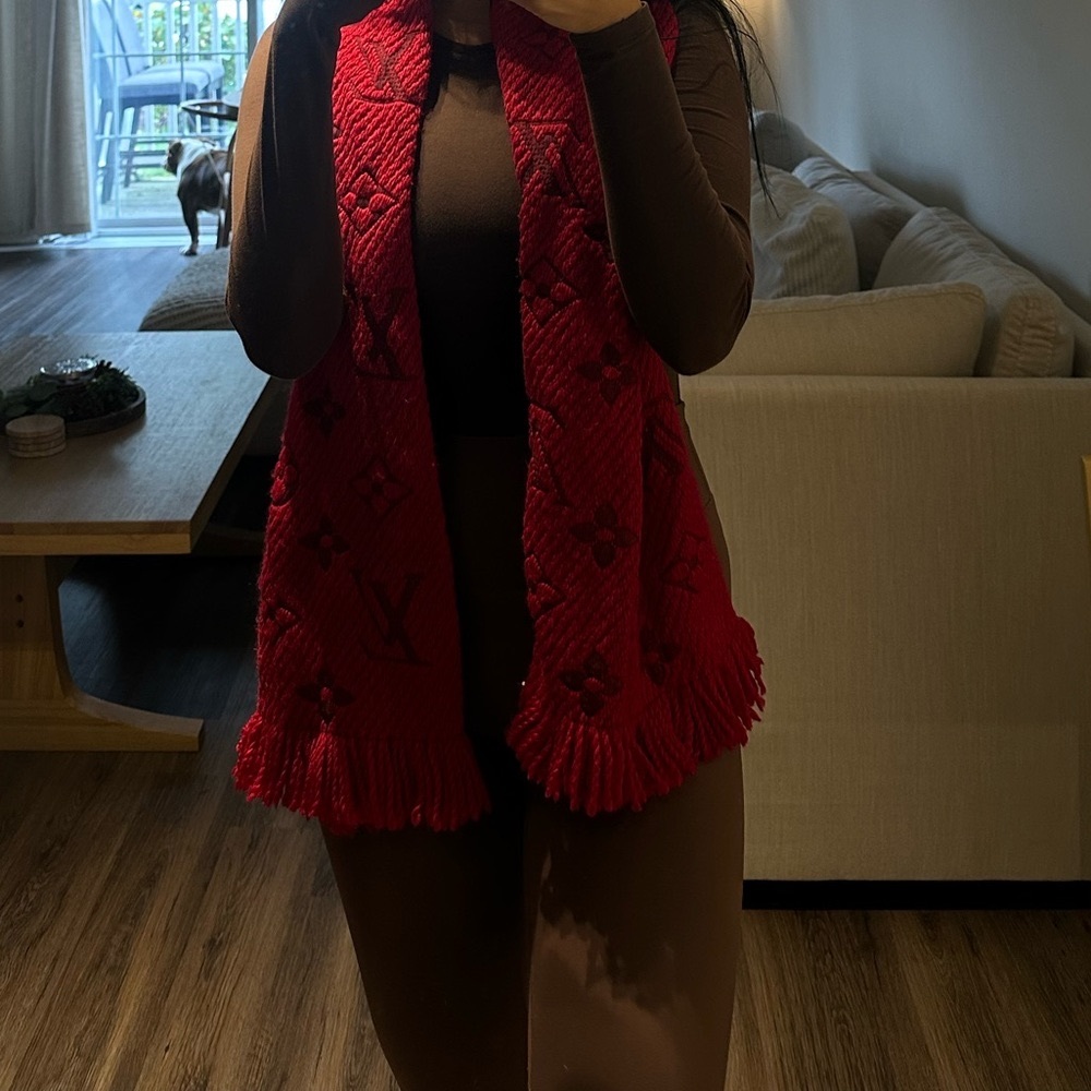 Louis Vuitton Logomania Scarf